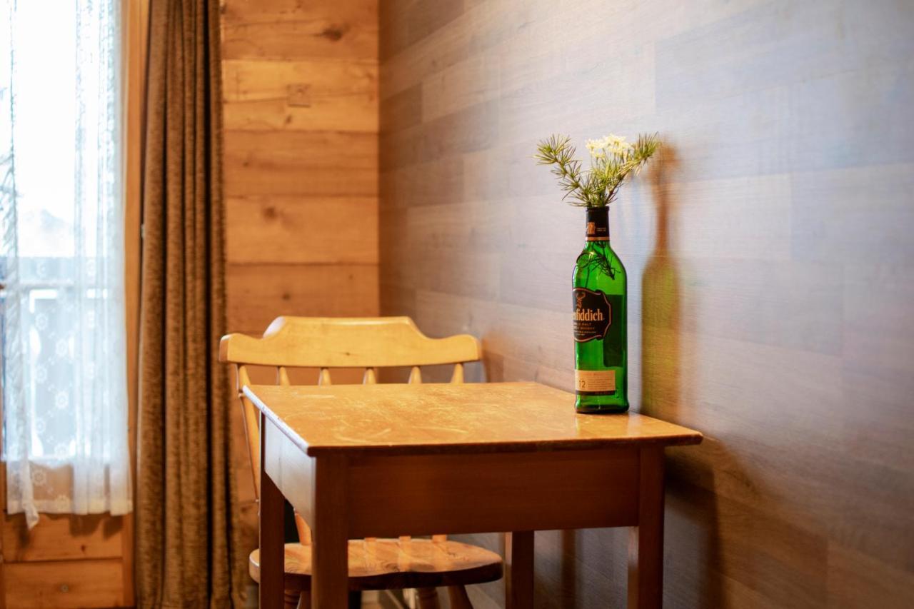 Ferienhaus Hostel Allalin Grächen Εξωτερικό φωτογραφία